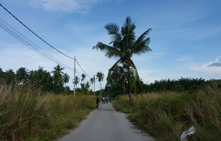 3-Day Cycling to the Tip of Borneo